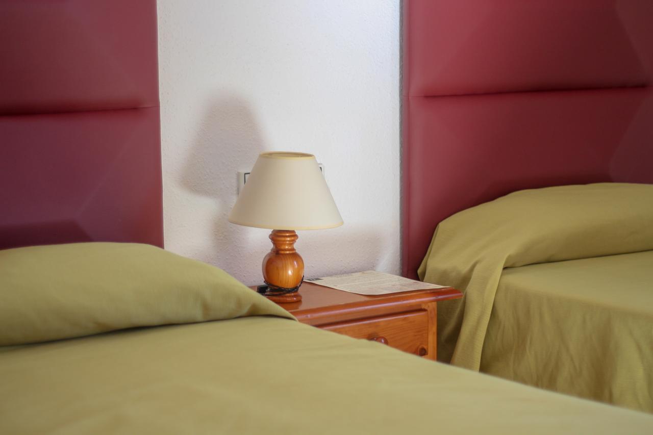 Hostal Esperanza Benajarafe Ngoại thất bức ảnh
