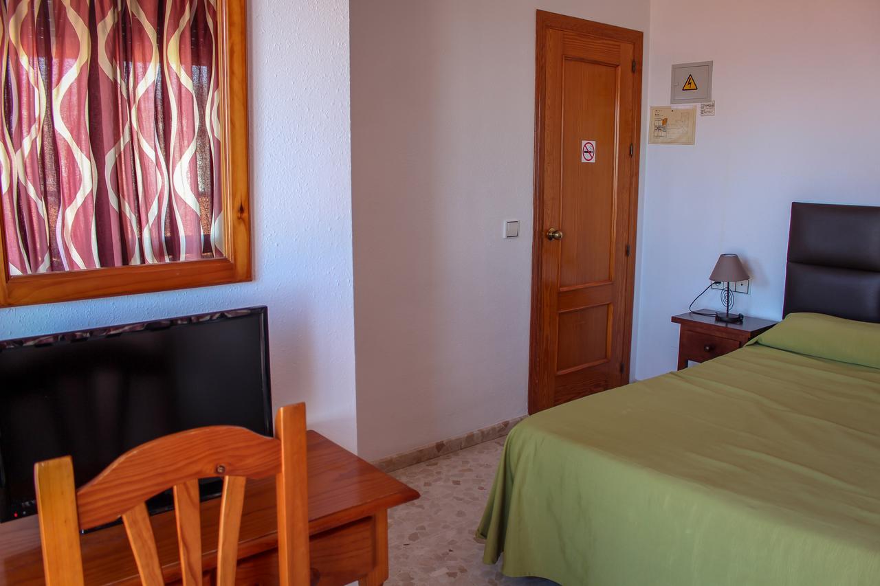 Hostal Esperanza Benajarafe Ngoại thất bức ảnh