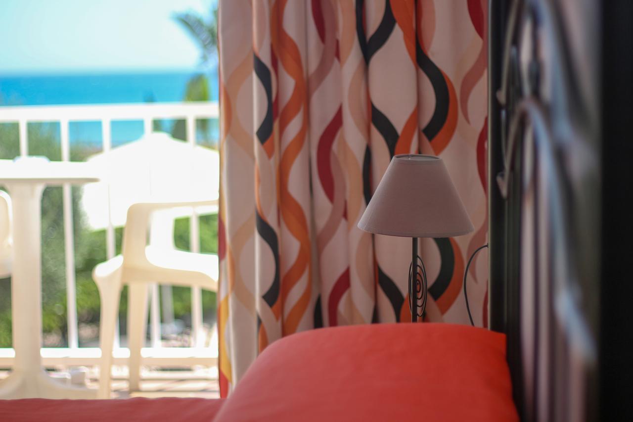 Hostal Esperanza Benajarafe Ngoại thất bức ảnh