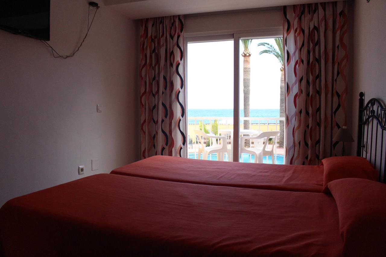 Hostal Esperanza Benajarafe Ngoại thất bức ảnh